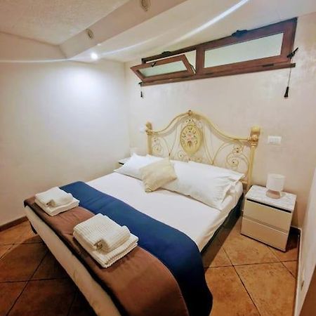 Casa Vacanza Castello 칼리아리 외부 사진